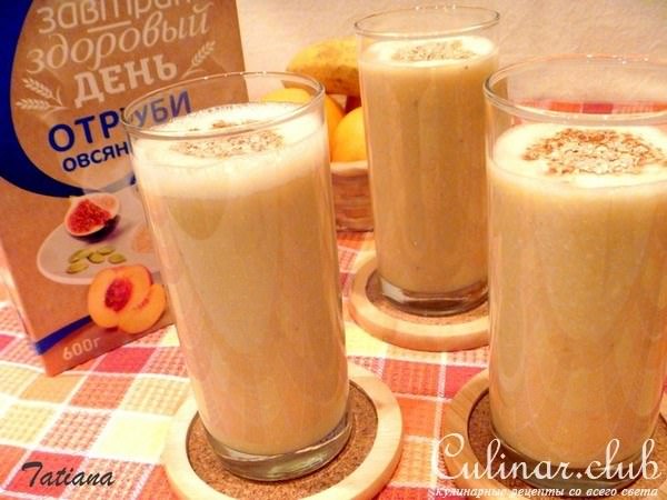 Коктейль утренний с овсяными отрубями