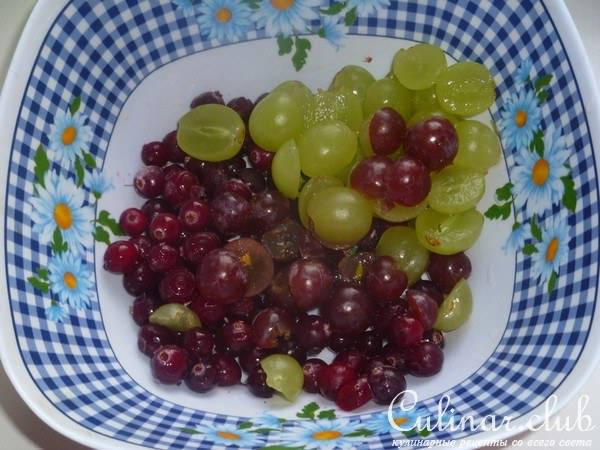 Клюквенно-виноградный компот