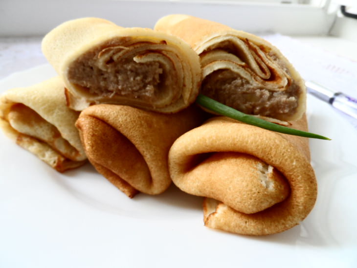 Заварные блинчики с мясом(любовь с детства)