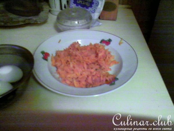Блинчики с морковью и яйцом (по-иордански)
