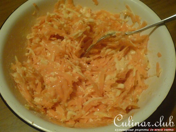морковно-сырные оладьи