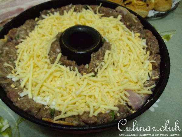 "ПРАЗДНИЧНЫЙ ВЕНОК"-мясной рулет