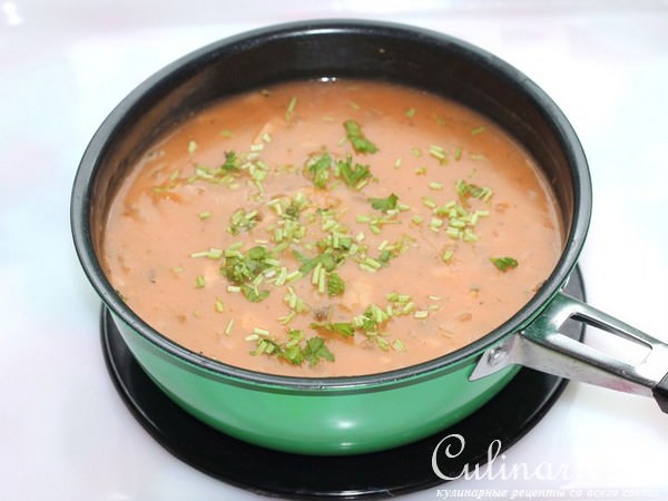 Картофель в кляре с грибным соусом