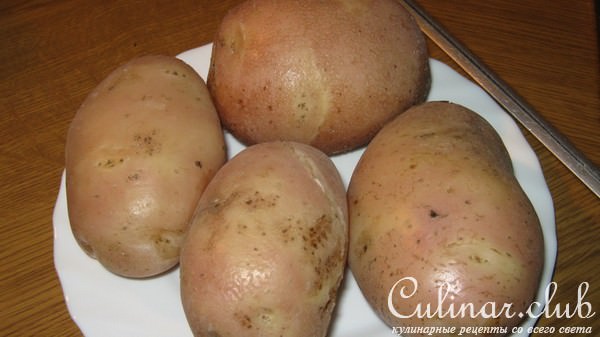 Картофель запеченный с ветчиной и брынзой (Кулинарный алфавит)