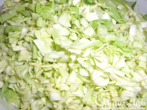 Капустные котлеты с помидорами