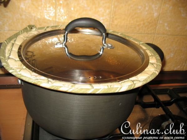 Тачин (рисовый пирог с курицей)