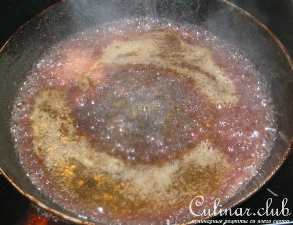 Куриная отбивная с кисло-сладким соусом