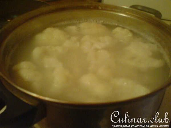 Цветная капуста, запеченная с сыром