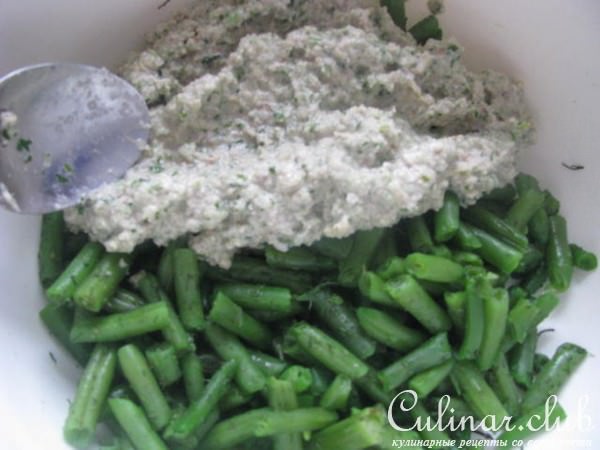Стручковая фасоль с орехами