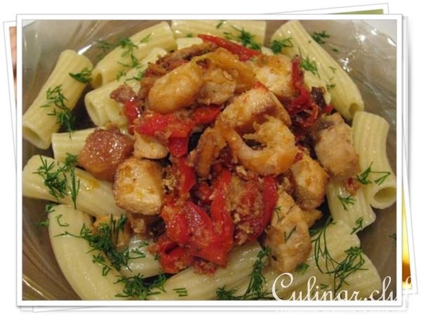Курица с креветками