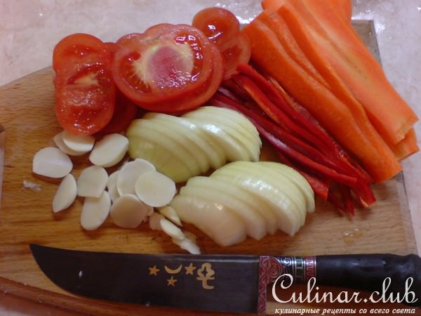 Мясо с овощами паровое