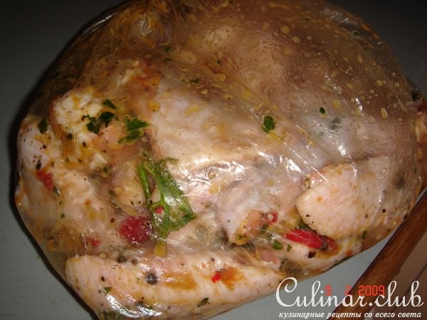 Маринованные куриные куски запечёные с картошкой