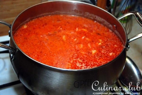 Борщ постный с фасолью и сметаной