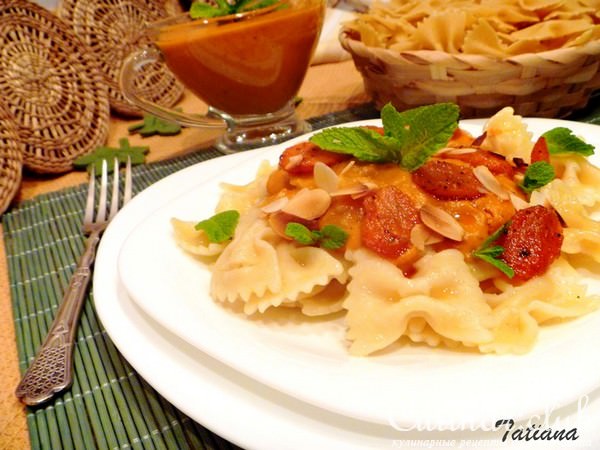 Паста FARFALLE с морковным кремом