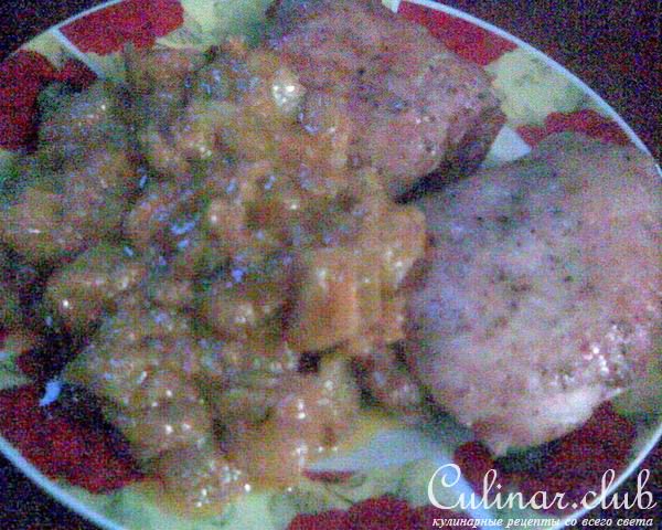 Нежный соус с кабачками и яблоками