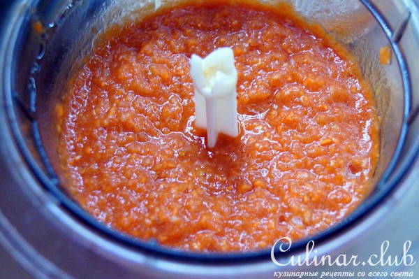 Мясные шарики из баранины с мятой и пикантным смузи-соусом