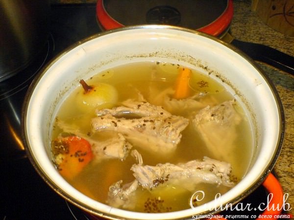 Щавель дикий, запечённый с курицей, да и бульон куриный