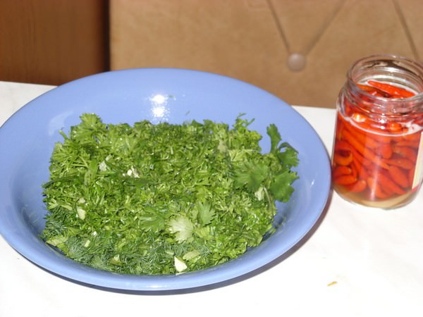 Капуста тушеная со свининой (вариант).