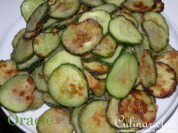 Запеканка De pepinos (огуречная) под сырным соусом.