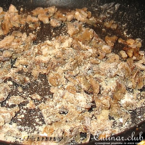 Гречневик с грибным соусом