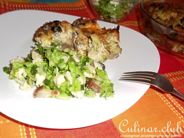 Запеканка из брокколи, с грибами и маслинами+лёгкий зеленый салат