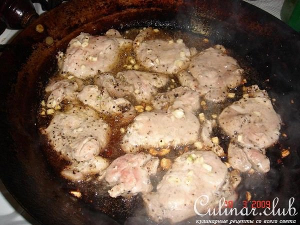 Жареное мясо в лайме и молотом перце