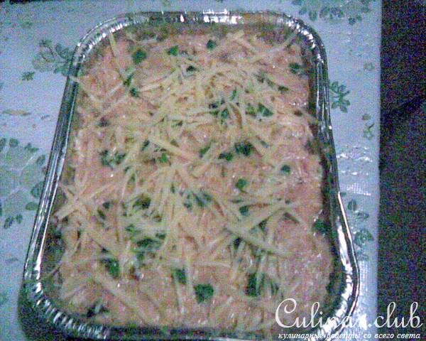 Картофельные оладьи, запеченные в мясной подливе