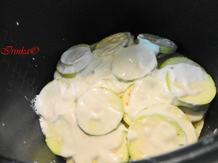 Любимые кабачки (в мультиварке)