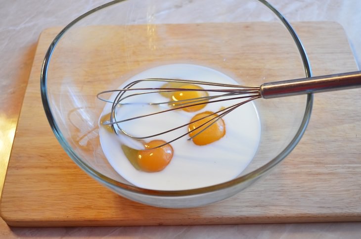 Омлет с брюссельской капустой.