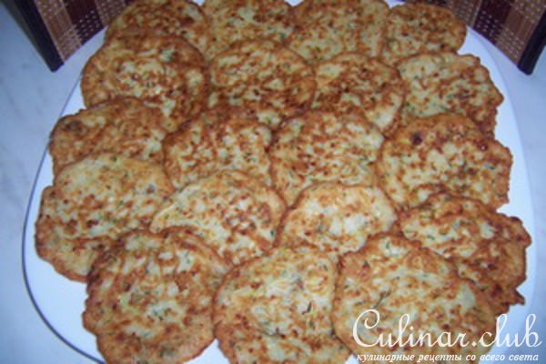 Оладьи кабачковые с сыром и чесночком (вариант)