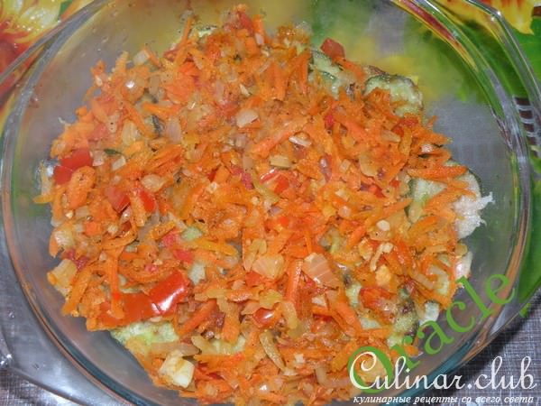 Запеканка De pepinos (огуречная) под сырным соусом.