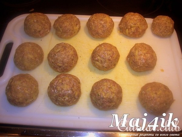 Пикантные мясные шарики-тефтельки в необычном соусе