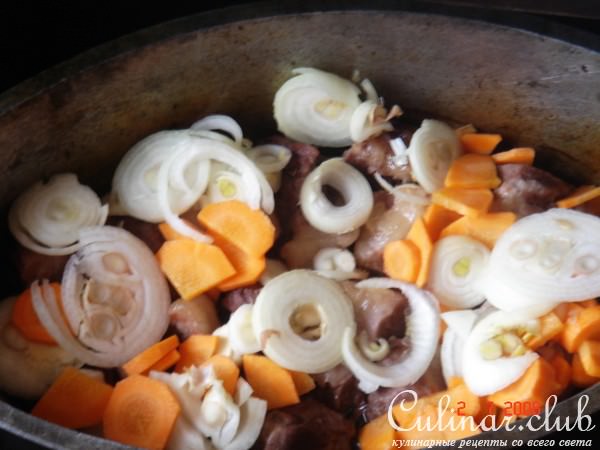 Мясо тушеное с 3мя видами смородины