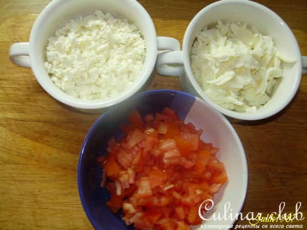 Котлеты с начинкой по гречески