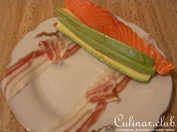 Семга с кабачком