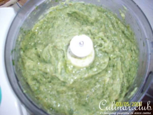 пудинг из курицы с зеленью и яблоками