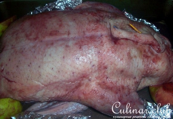 Утка С ЯБЛОКАМИ и в соусе из красного вина