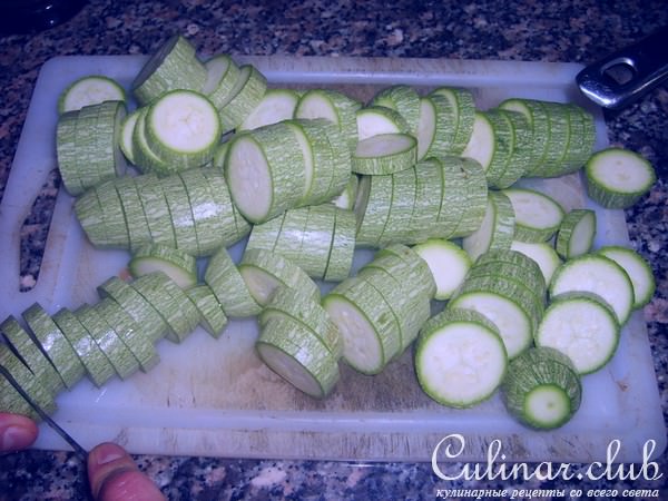 яхния из кабачков