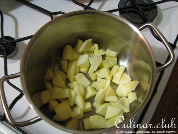 свинина тушенная с овощами