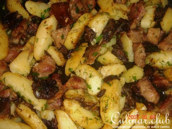 Картошечка с грибами и мясом