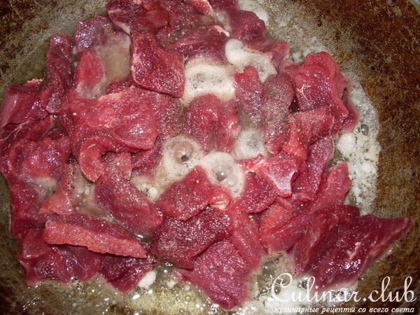 Мяско под сметанным соусом