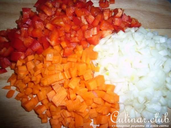 Куриные котлетки под соусом
