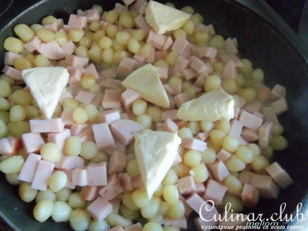 Картофельные ньокки с ветчиной и сыром