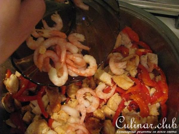 Курица с креветками