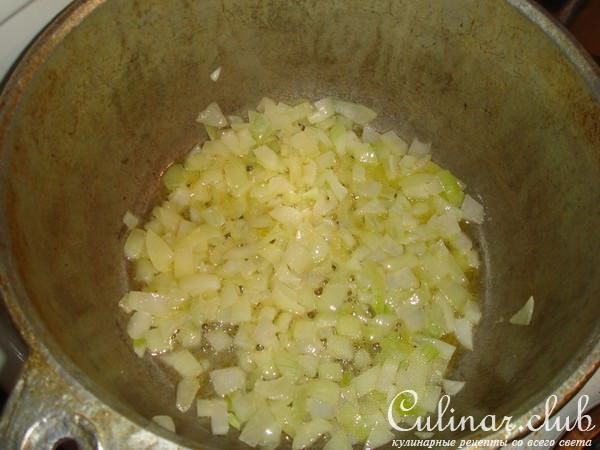 Тушеная картошечка с курицей и овощами.