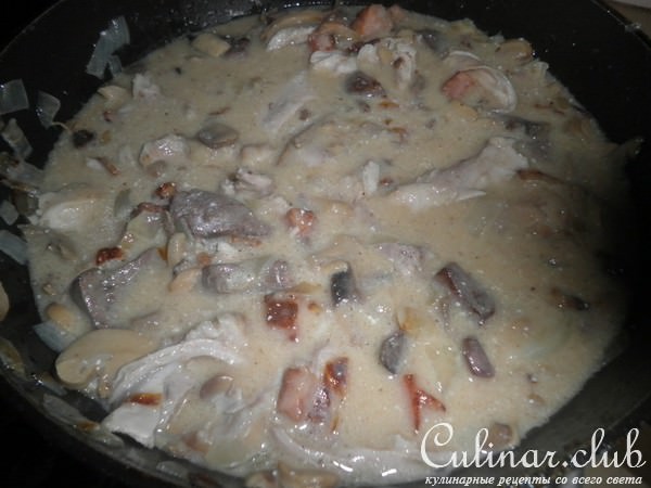Мясное ассорти в соусе