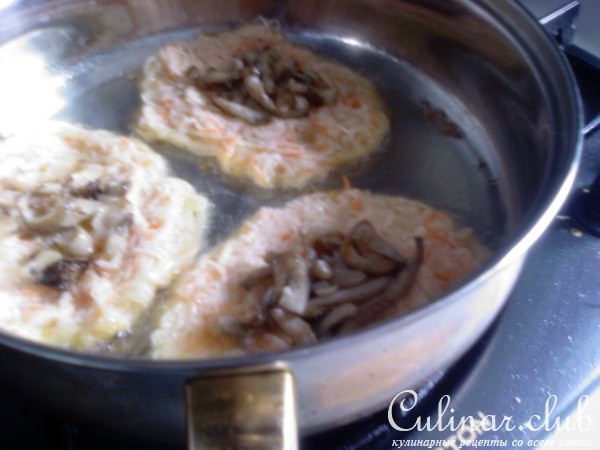 Драники золотистые,чесночно-грибочные.