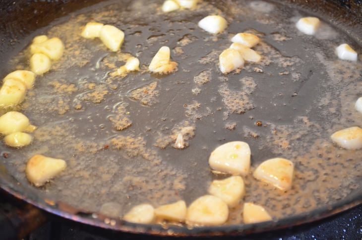 Као Ман Гай ( жирный рис с курицей)