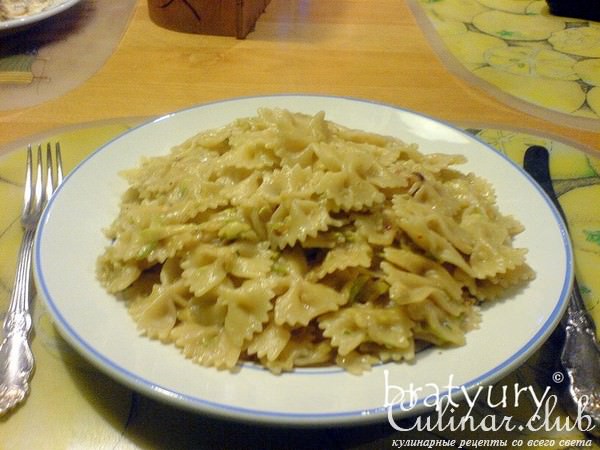Фарфале: себе с кабачком, Доченьке с грибами