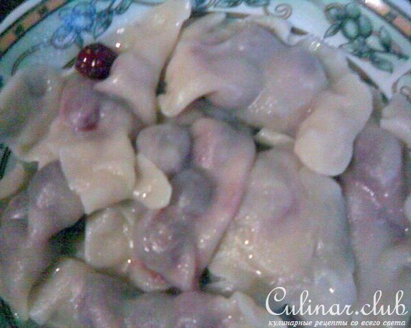 Постные вареники (с вишней)